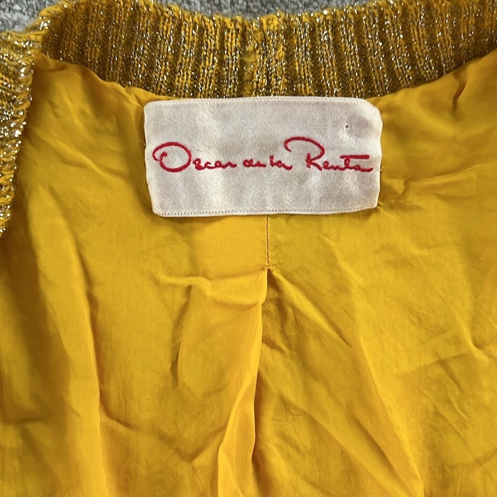 RARE Vintage Oscar de La Renta 1960’s knit cardigan skirt set - Picture 9 of 16